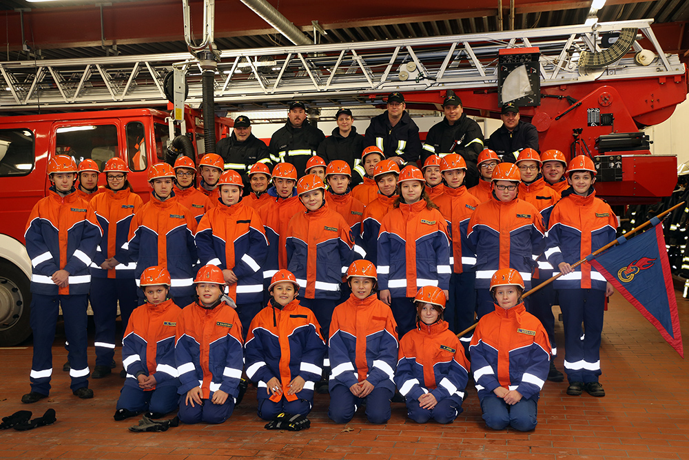 Jugenfeuerwehr_Gruppenbild02