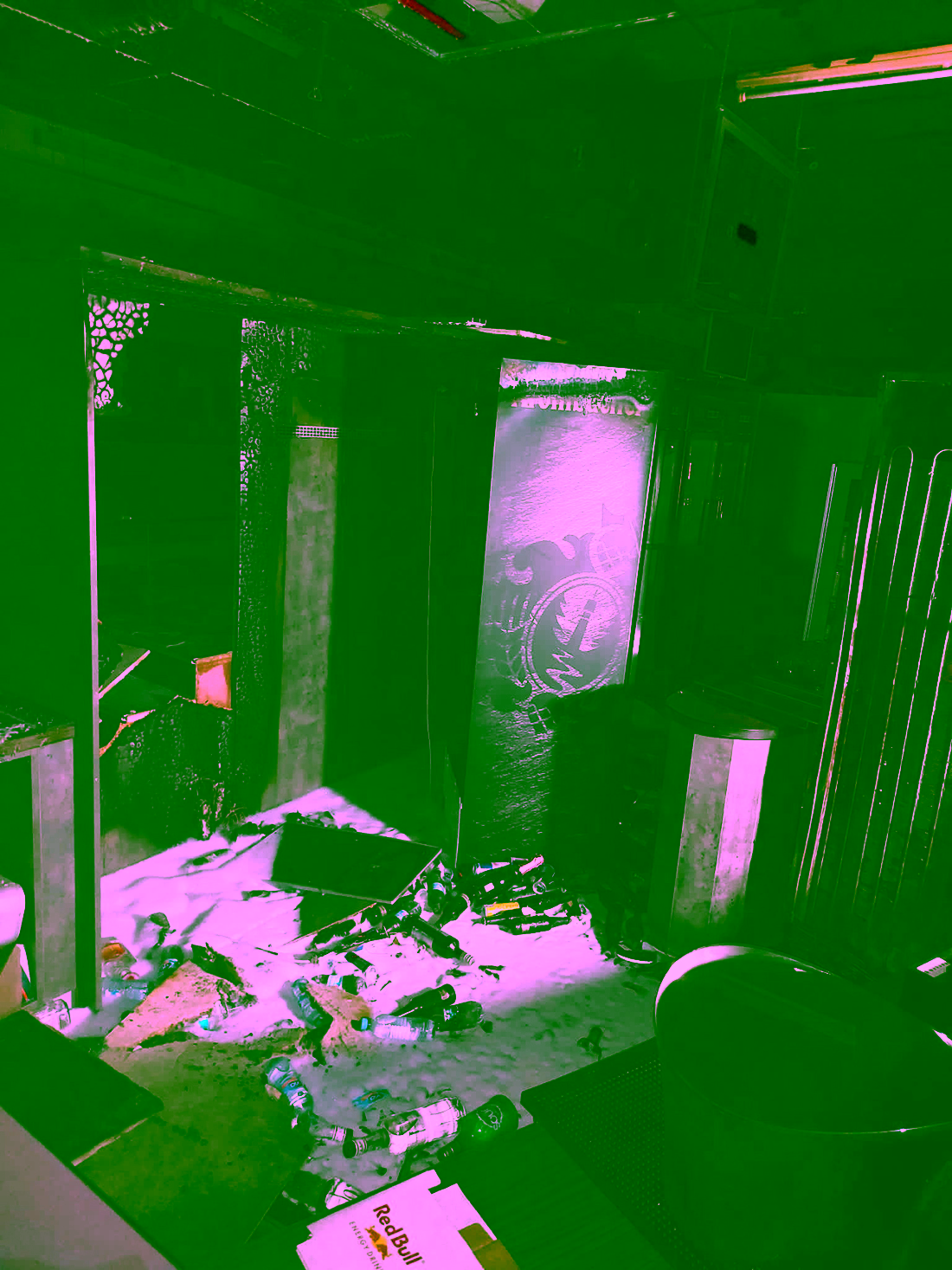 2021.12.10 Brand im Atrium 05