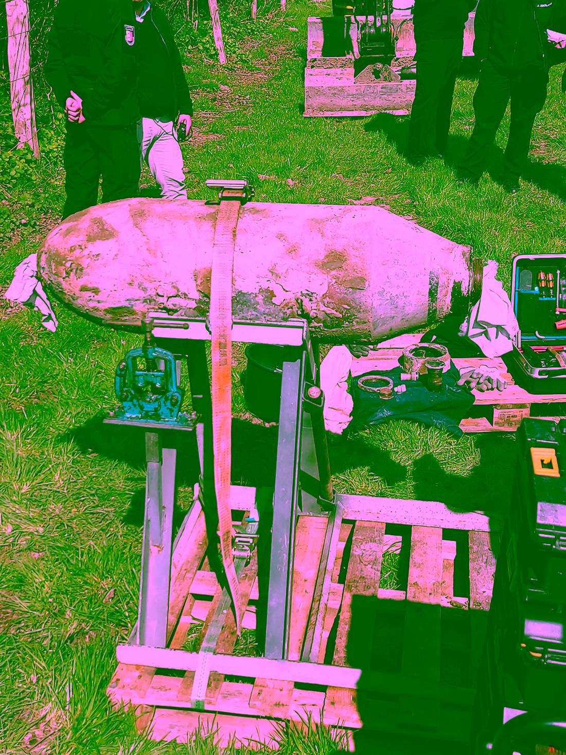 2022.04.22 Bombe in der Weinbergsiedlung entschärft 04