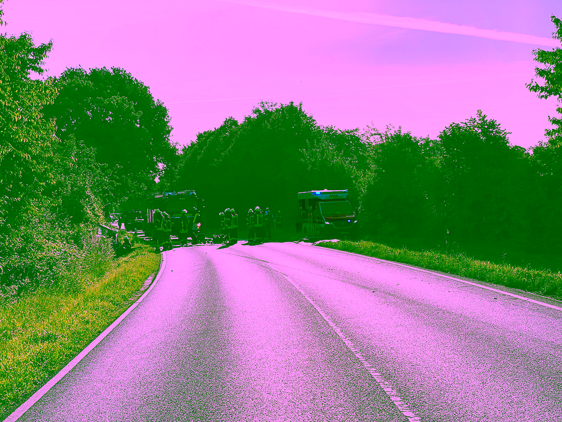 2022.06.12 Schwerer Verkehrsunfall auf der B 202 02