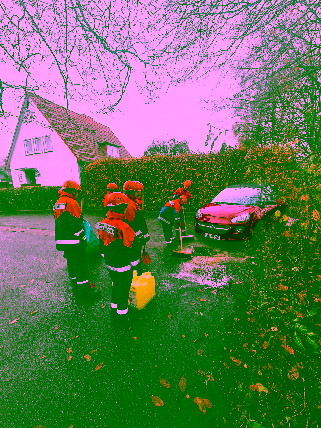 2022.11.26 Einsatz Hans-Gloede-Weg – Ölspur 01