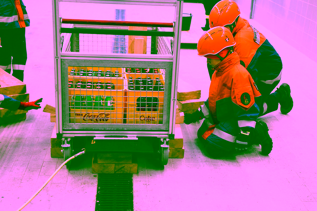 2022.11.26 Einweisung Hebekissen 03