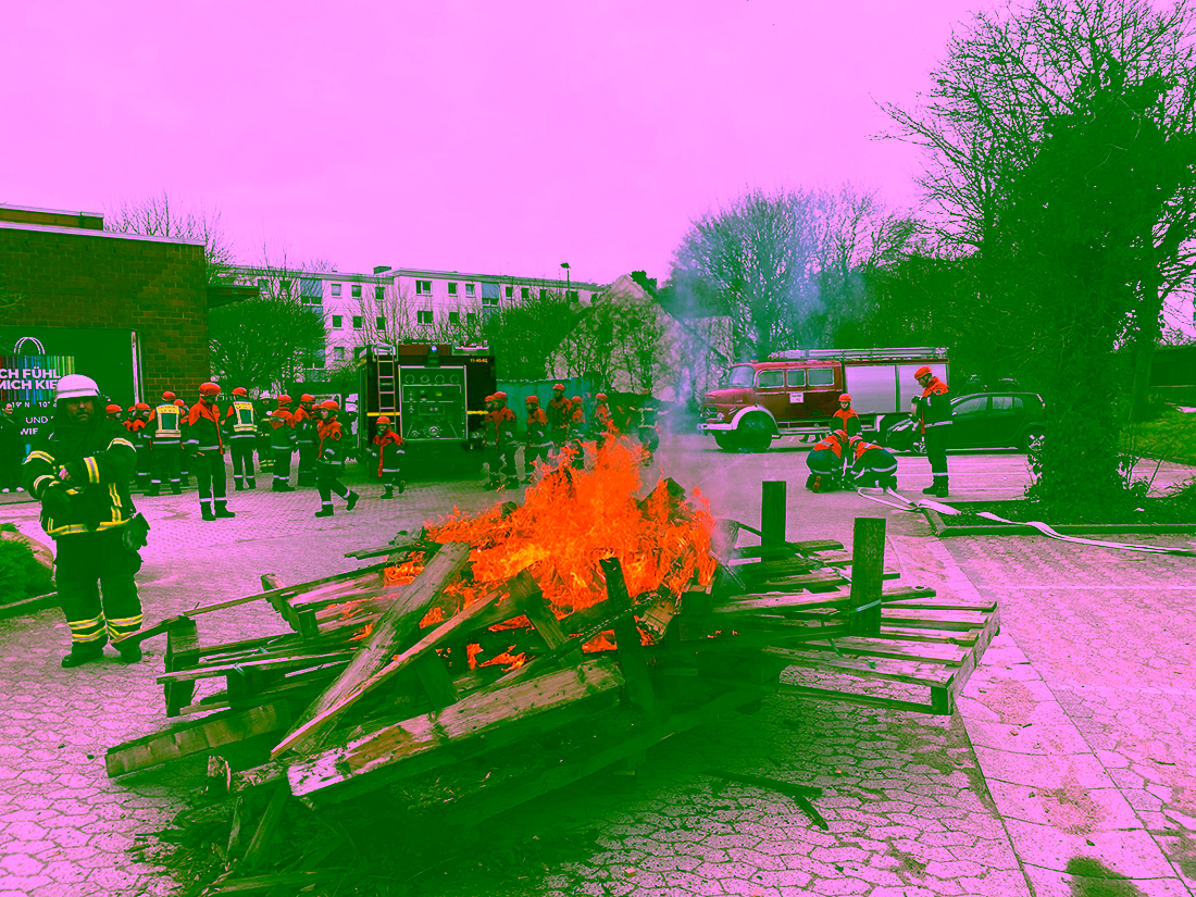 2023.01.28 Jugendflamme und Überraschungsübung – Brandbekämpfung 06