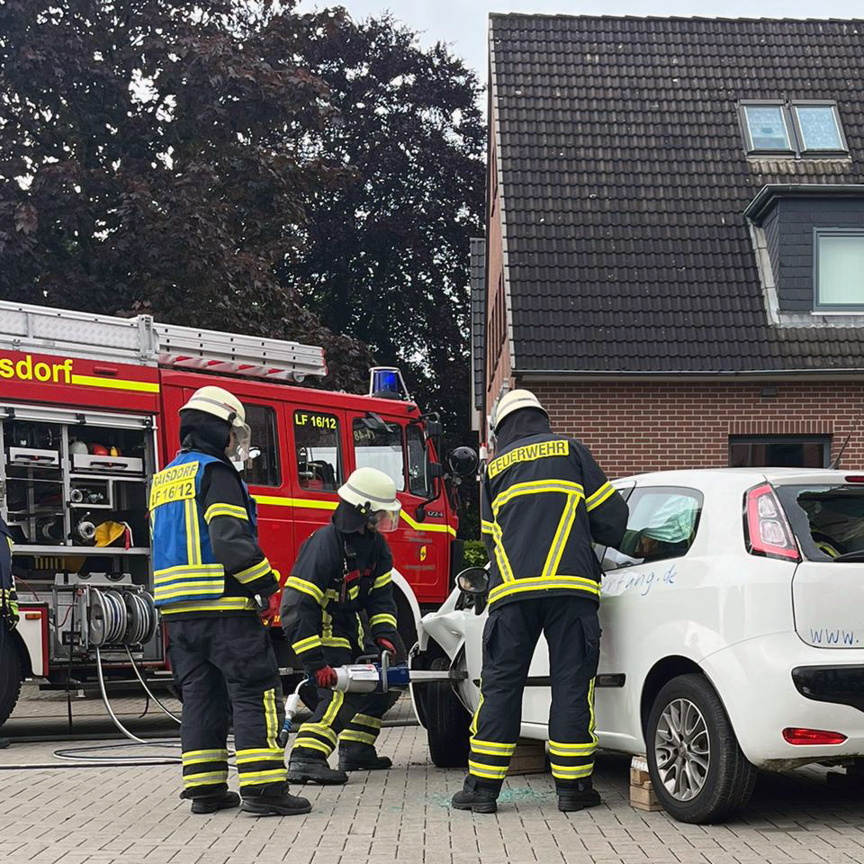 112 Jahre Feuerwehr Raisdorf – Vorfuehrung 01